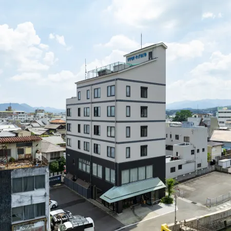 Kotohira Riverside Hotel