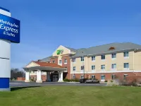 Holiday Inn Express & Suites Urbana-Champaign (U of I Area)