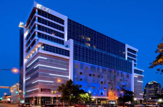 Aloft Buffalo Downtown Hotel dekat Gereja Episkopal Trinity