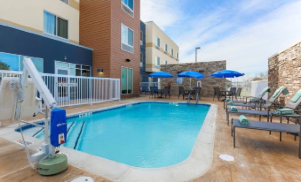 Fairfield Inn & Suites Cuero