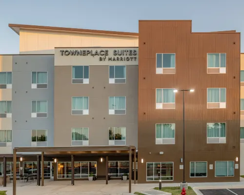 TownePlace Suites Austin South Hotels near Garrison Park