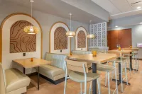 Drury Plaza Hotel Phoenix Tempe - Aamiainen
