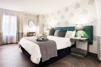 The Curtis Denver - a DoubleTree by Hilton Hotel