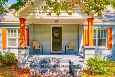 Peaceful Vibes near the riverwalk, USC & Ft Jack Отели в г. Кейс