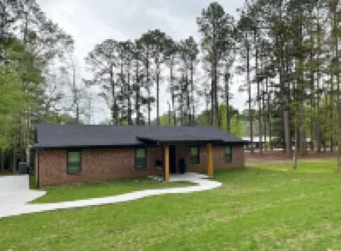 Sam Rayburn Stunner (South End) - Fully Remodeled, Water View, and Water Access