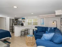 Bev's Beachfront Bungalow 大西洋灘酒店