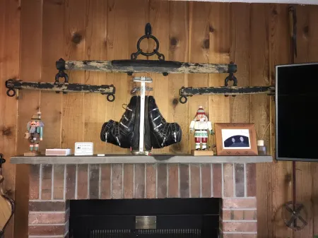 Snowshed & Ramshead Ski Lodges in walking distance plus shuttle service