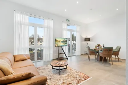 Deluxe apartment near Lake Constance and the airport.