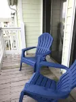 Newly renovated condo, indoor & outdoor pools, 3min walk from beach!