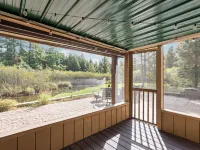 Secluded River Retreat-Fall Color Tours, Park and Ride to Trails, Family Getaway