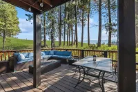 Cabin on 5 acres w/Full Gym, Steam Rm, Hot Tub. Pet Friendly. Near Glacier N.P.