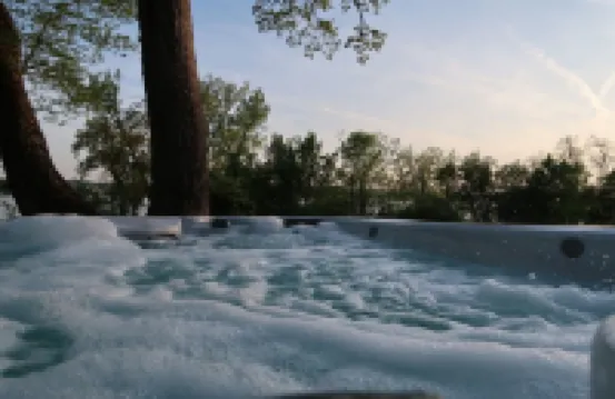The View at Buckeye Lake - the ultimate lakefront retreat for 12.