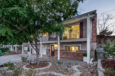 Mtn+City Views 4Br Firepit FamilyRetreat Nearunr W. M Keck Earth Science And Mineral Engineering Museum 주변 호텔