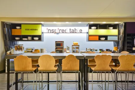 Home2 Suites by Hilton Rapid City Отели в г. Пеннингтон Каунти