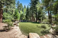 Peak Comfort in North Tahoe! Elevate Your Stay with Our Premium Retreat.