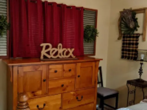 Little Bit of Paradise Hotels in Bailey