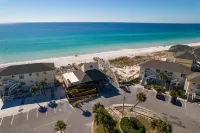 Private Beach Villa! FREE BEACH CHAIRS, 5 pools, hot tubs, and Free Par 3 golf!