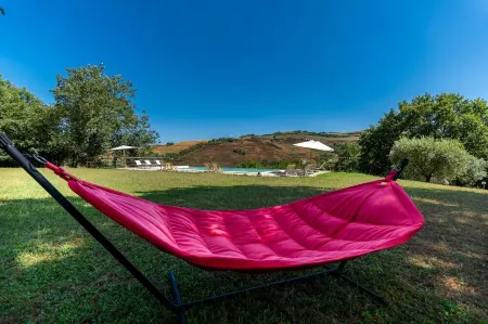 Luxury Private Villa Three Oaks W/ Star View - Beautiful Spot Отели рядом с достопримечательностью «Borgo Pignano Horseback Riding»