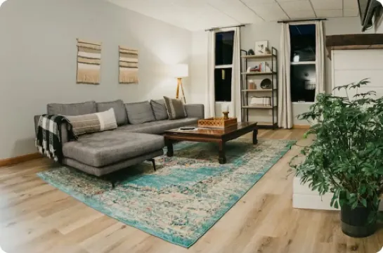 100 N Third • Cozy Downtown Apartment • Pet friendly!