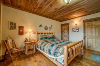 New!, Heart of Aska Adventure, Hot Tub, Mountain View