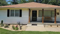 Quiet Centrally Located Close to Wasburn Private Drive - 4-Star