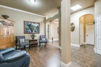Fabulous 5 Bedroom/4 bath Home  4K TV's Fireplace  Foosball! - balcony