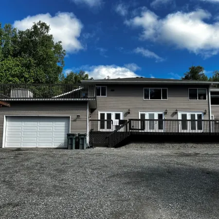 Large 4 Bedroom, Minutes from Mountains, Inlet, Airport and Downtown.