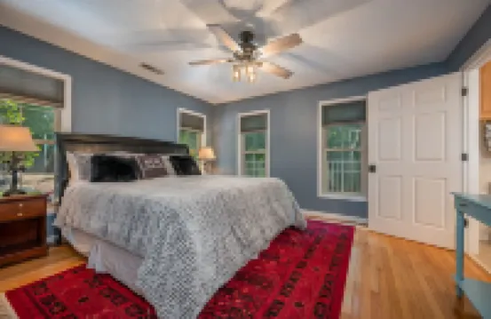 Lake Lure-Rumbling Bald-Large Family Friendly-No Steps 1st Floor-Games/Playroom