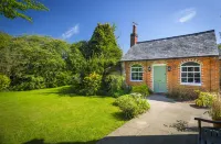 THE OLD SCHOOL HOUSE, ASCOT, BERKSHIRE Hotels near Imperial College London Silwood Park