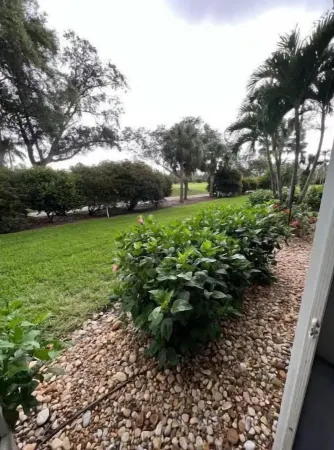 Cozy and sweet condo .