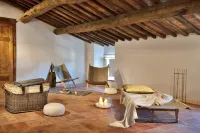 VILLA CARNICELLI eco-friendly,sustainable, 450m² (4,850ft²),private pool, design