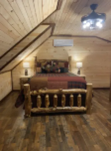 Brand New Lakefront Cabin with hot tub close to Ark Encounter