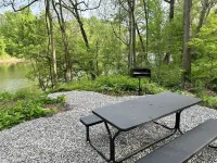 Beautifully remodeled duplex near the ark encounter. This listing is for 1 side.
