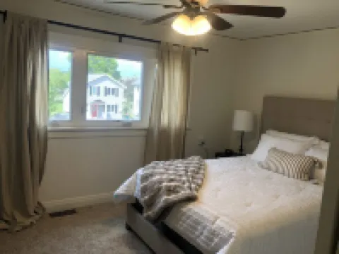 Mayo Discount! 3 blocks to Mayo, garage, fenced yard, large kitchen!