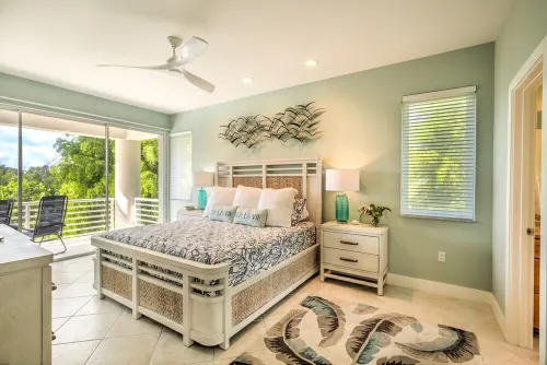 Island Luxury, Upscale, Walk to Sombrero Beach!