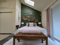 Cozy Volcano Cottage