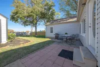 Charming Midtown Tulsa Home Steps From Expo Square. 鄰近Tandy School of Computer Science的酒店