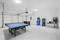 NEW BoHo Cottage w/ Arcade room- Pet friendly! Hotels in Meridian