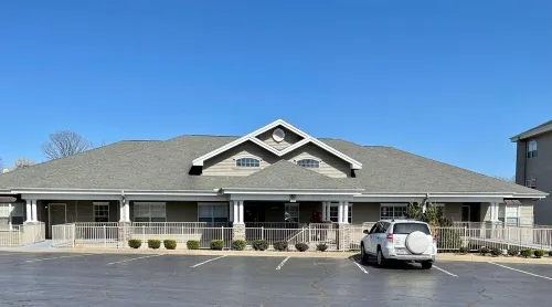 Gracie's Getaway - 4 King Bedrooms w /4 Ensuite Baths! Sleeps 13!!