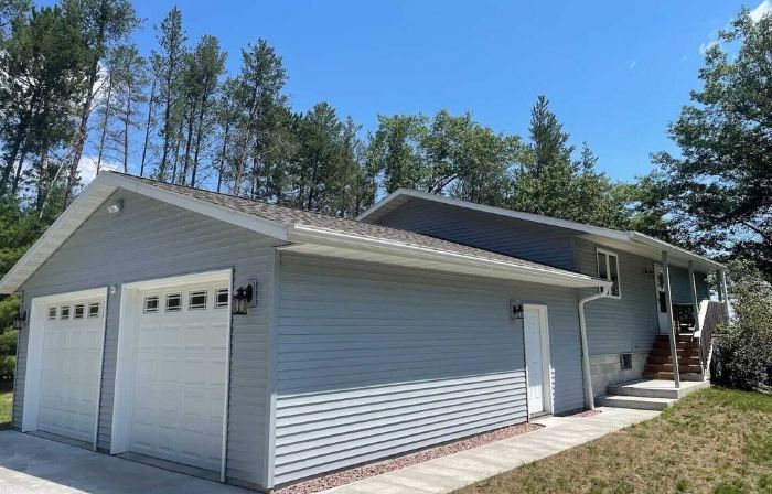 Lake Dubay - Private Beach, Pontoon, Ski, Granite Peak, Sentry World, EV Charger