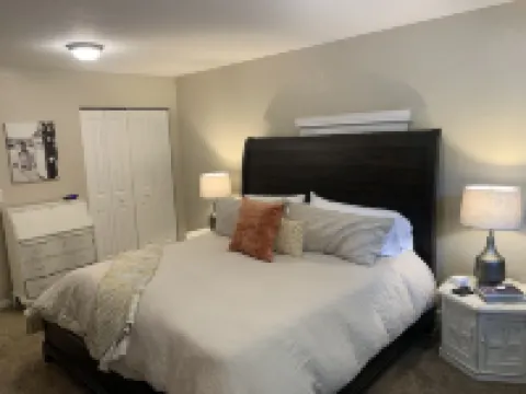 Completely renovated bungalow on South Hill steps from quaint downtown Wallace!!