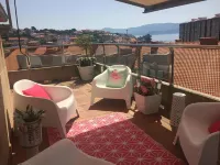 Spectacular penthouse with terrace and views of the Port(Wifi and Garage)