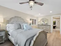 "Last Cove Lodge" A totally reconstructed 1950's fishing cabin. Very unique