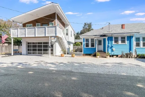 Cozy Modern Studio - Free Parking with Washer & Dryer Perfect for 1 or 2 People!