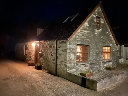 Stone cottage Argyll Отели в г. Лохгилпхед