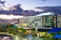Aloft San Juan - parking