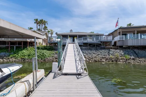 Waterfront Haven