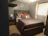 Cozy and Charming Chalet! Close to Hiking Trails and Ski Areas!