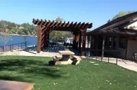 PAR-Four Paradise ~ with Golf Course Views & Your Escape to Yosemite