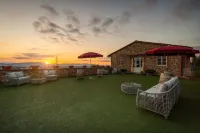 La Principessa  Tuscan farmhouse with pool on wine road of Montecarlo-Lucca